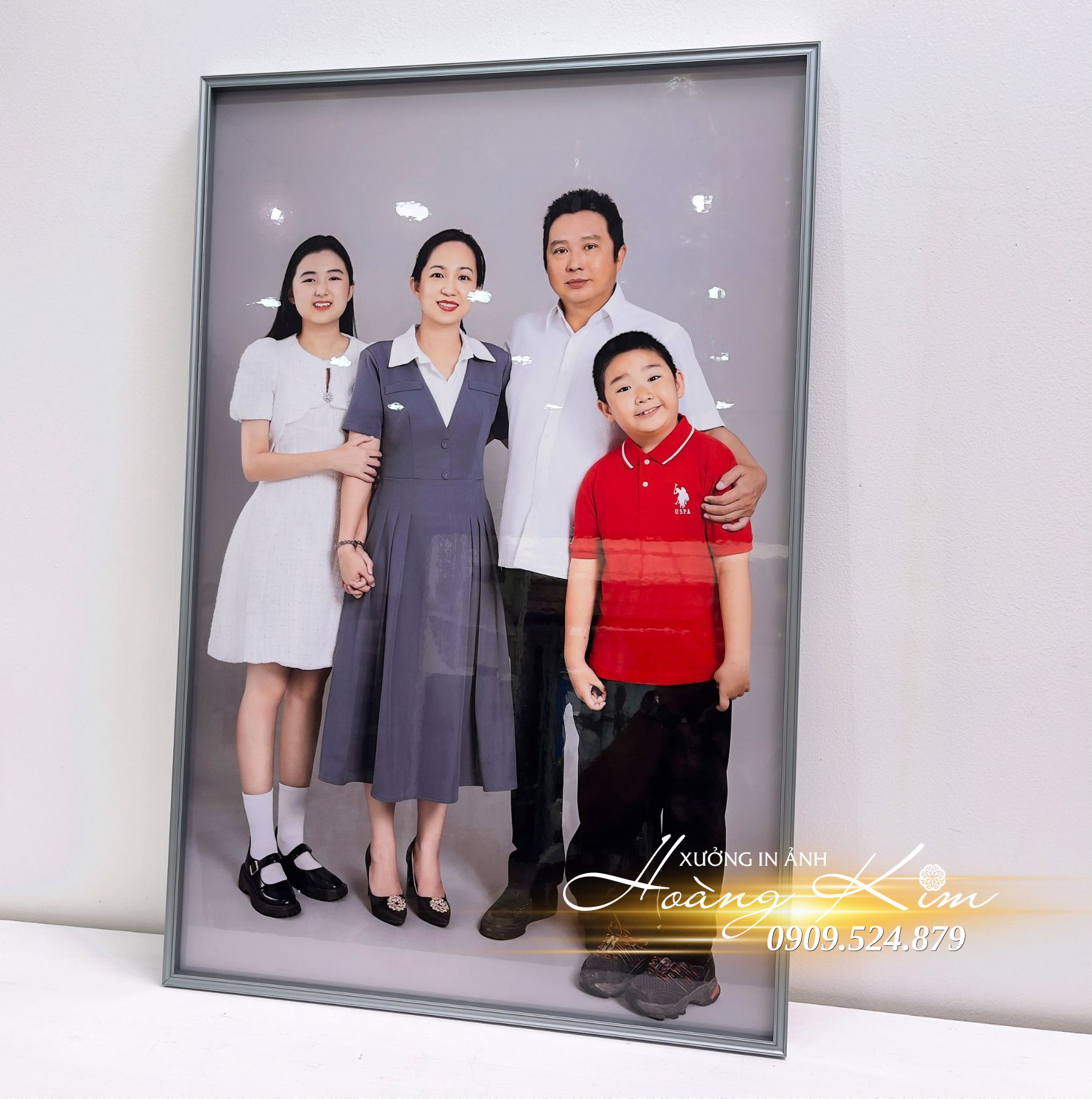 In Ảnh Mica, Tráng Gương Viền Hợp Kim – Đẳng Cấp, Bền Bỉ, Sang Trọng Như Khung Cao Cấp | Xưởng In Ảnh Hoàng Kim 42 ảnh mica tráng gương viền hợp kim cao cấp làm ảnh gia đình