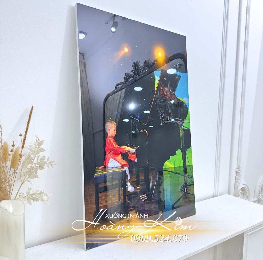 In Ảnh Mica, Tráng Gương Viền Hợp Kim – Đẳng Cấp, Bền Bỉ, Sang Trọng Như Khung Cao Cấp | Xưởng In Ảnh Hoàng Kim 13 ảnh tráng gương viền hợp kim có nhiều kích thước