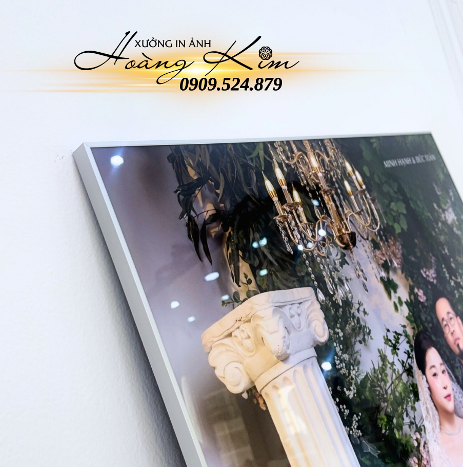 In Ảnh Mica, Tráng Gương Viền Hợp Kim – Đẳng Cấp, Bền Bỉ, Sang Trọng Như Khung Cao Cấp | Xưởng In Ảnh Hoàng Kim 14 ảnh tráng gương viền hợp kim có nhiều kích thước