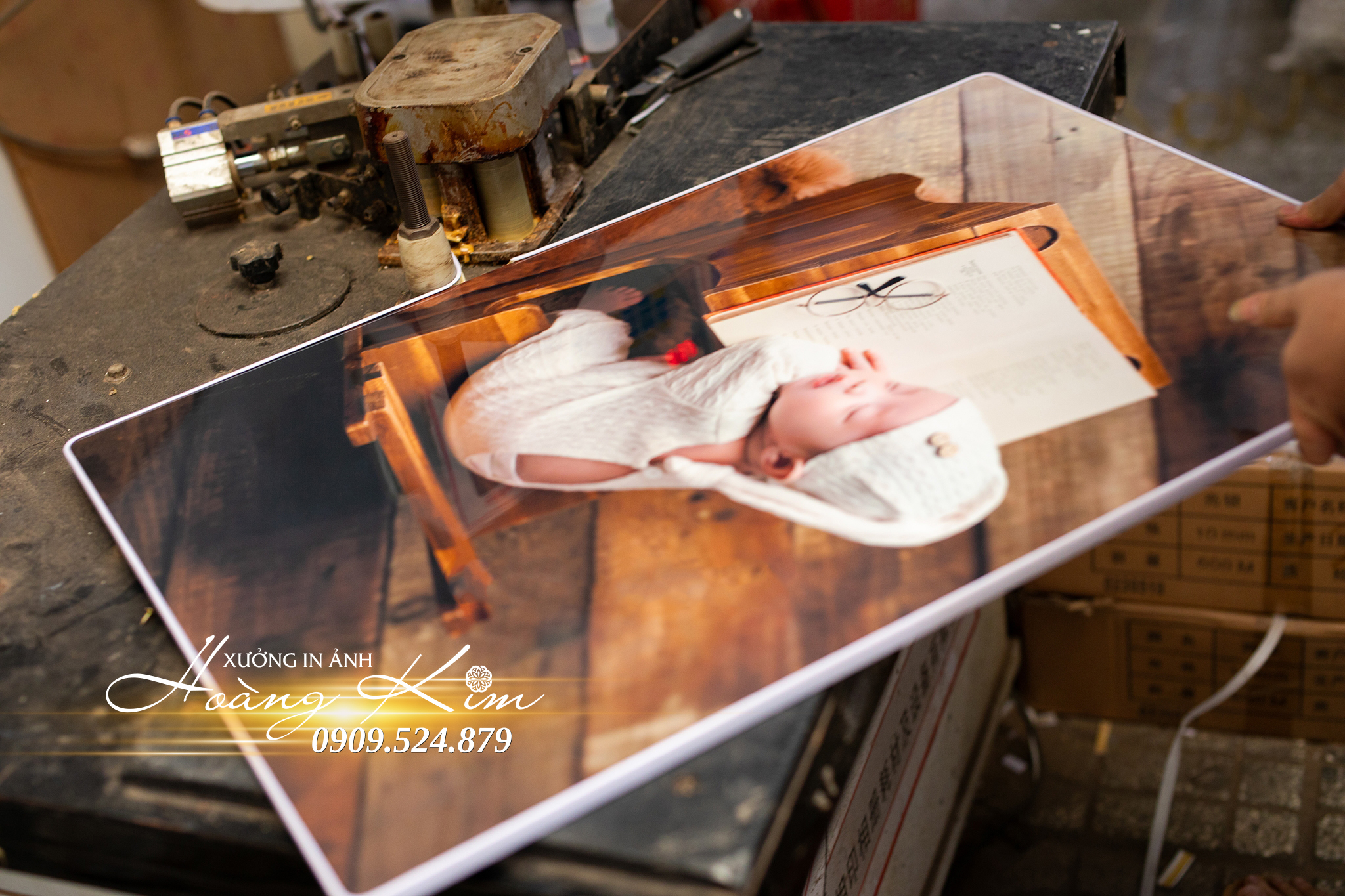 In Ảnh Gỗ Bóng Láng – Rực Rỡ, Nổi Bật, Hiện Đại Và Sang Trọng | Chia Sẻ Từ Người Làm Ảnh Lâu Năm 21 ảnh gỗ bóng là loại ảnh rẻ đẹp (5)