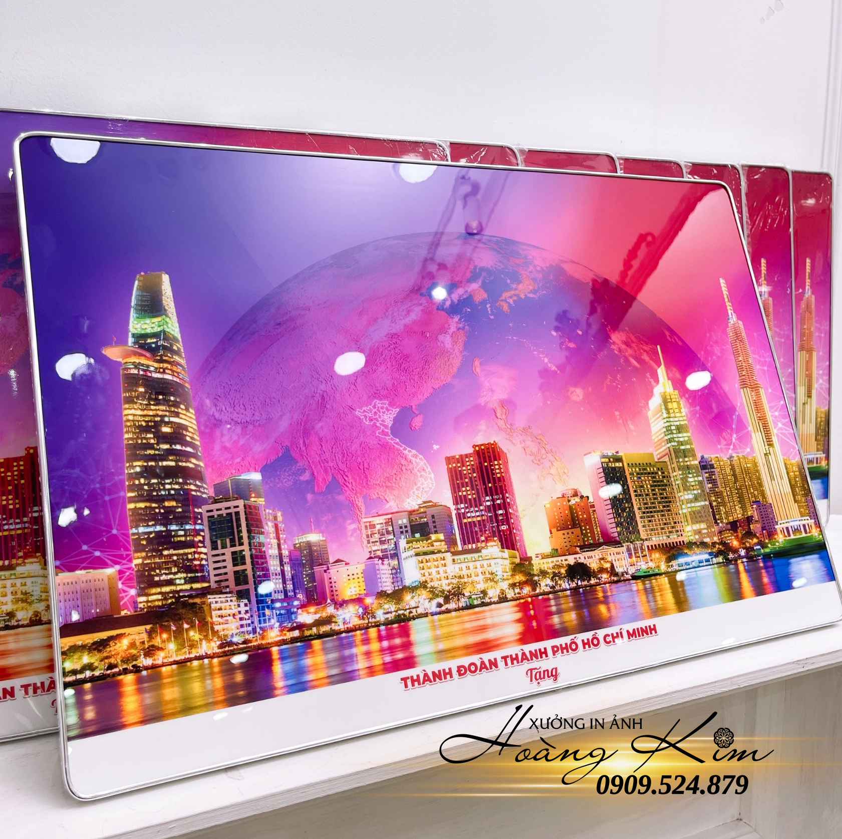 In Ảnh Tráng Gương, Pha Lê – Đỉnh Cao Của Sự Sang Trọng Và Sắc Nét | Xưởng In Ảnh Hoàng Kim 61 ảnh tráng gương màu sắc rực rỡ (2)