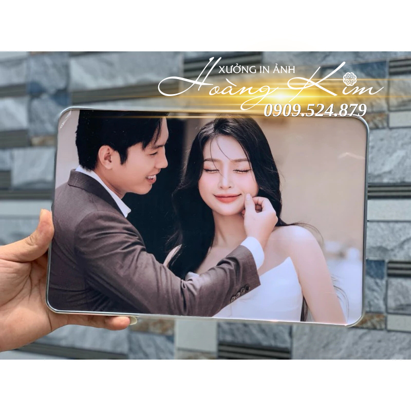 In Ảnh Tráng Gương, Pha Lê – Đỉnh Cao Của Sự Sang Trọng Và Sắc Nét | Xưởng In Ảnh Hoàng Kim 6 ảnh tráng gương siêu bóng (5)