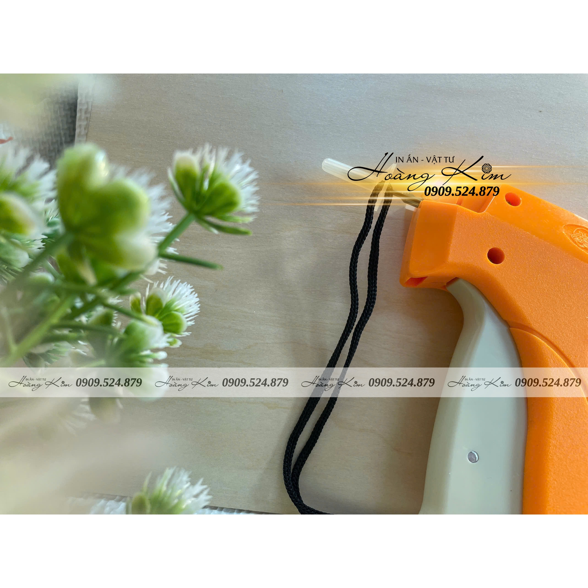 Máy Bắn Tag Threehorses 8S Chính Hãng – Giải Pháp Gắn Nhãn Mác Quần Áo Chuyên Nghiệp Cho Shop Thời Trang Và Xưởng May 14 máy bắn tag 8S (7)